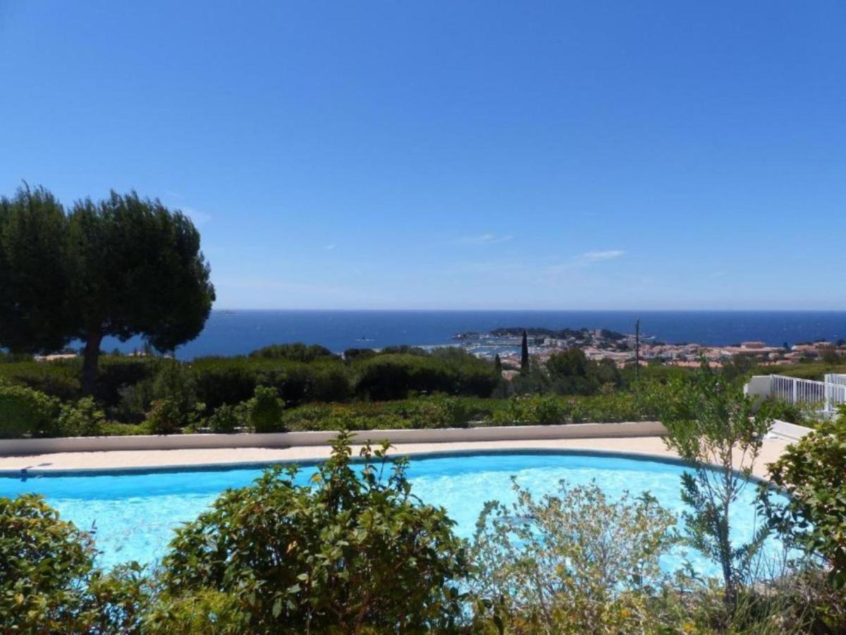 Vue Mer Panoramique - Grande Terrasse Et Piscine 邦多勒 外观 照片