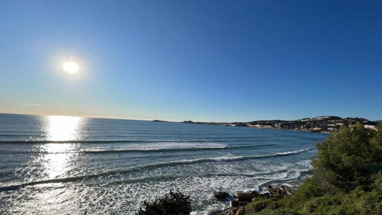 Vue Mer Panoramique - Grande Terrasse Et Piscine 邦多勒 外观 照片